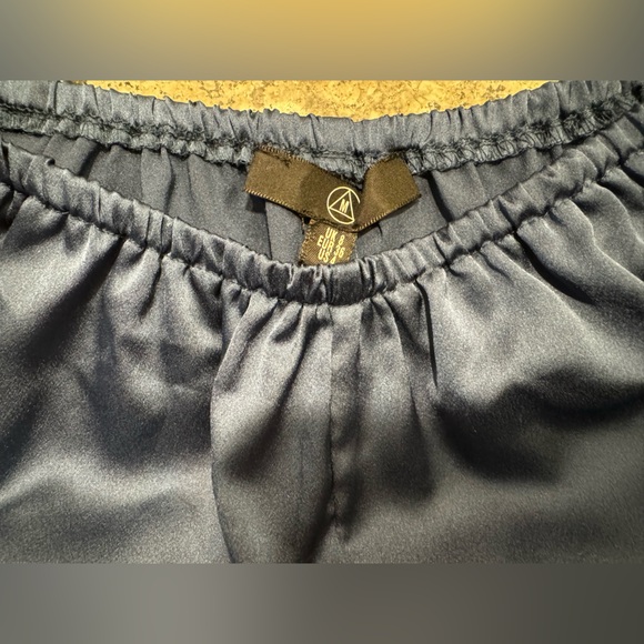 MISSGUIDED Satin Pajama Shorts with frill in navy blue size 4 - Picture 6 of 6